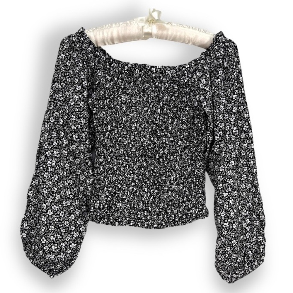New Look Black Blouse White Floral Off the Shoulder Smocked Long Sleeve Sz 2 XS